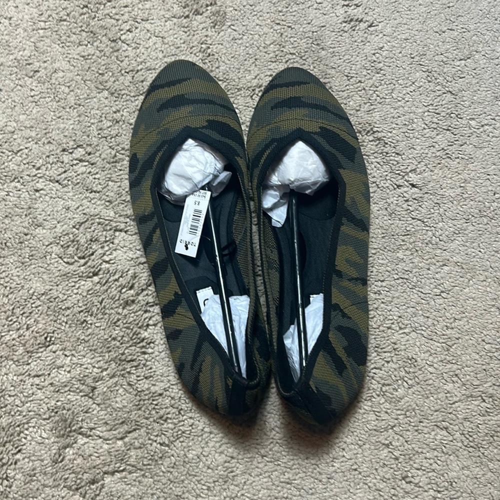 Torrid NWT Slip On Camo Print 8.5W